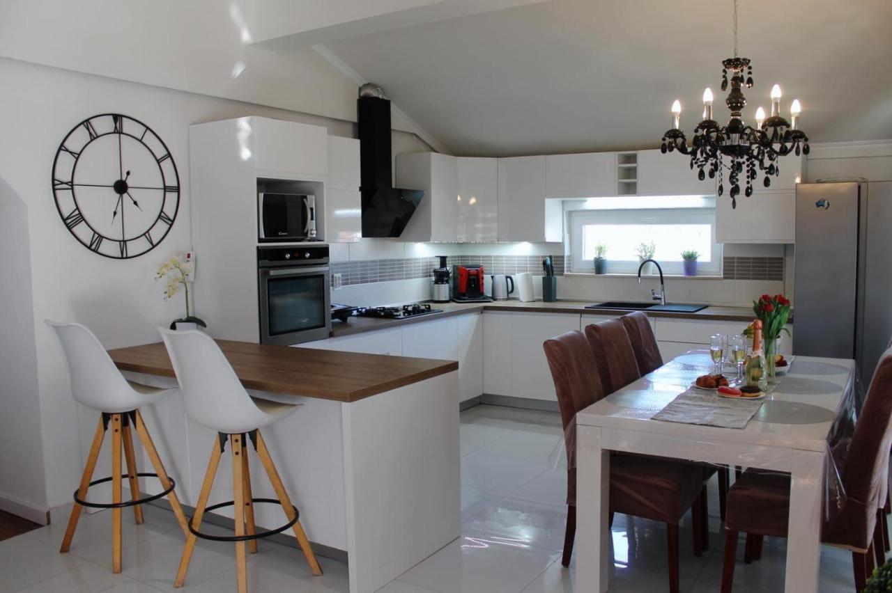 פאקוסטאן Penhaus Apartman Angelus Drage מראה חיצוני תמונה