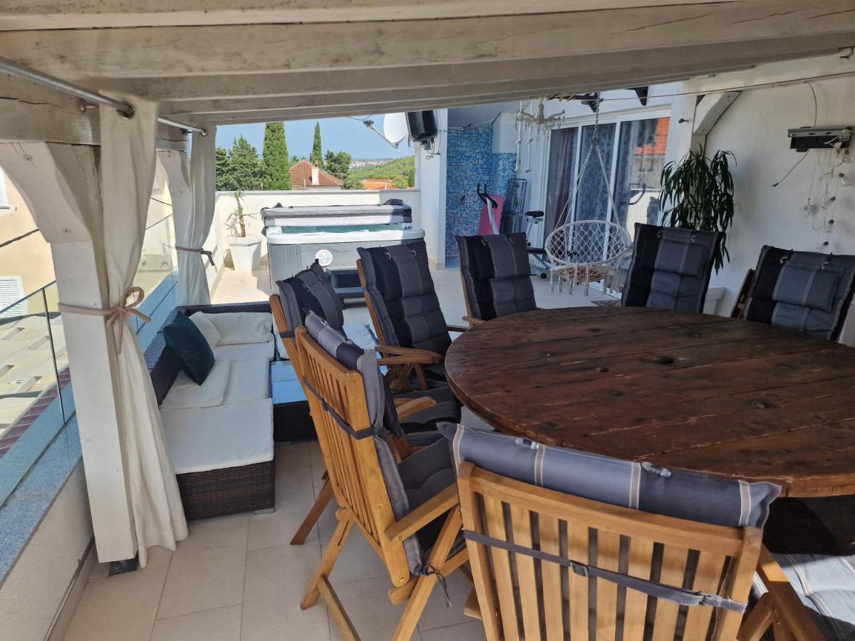 פאקוסטאן Penhaus Apartman Angelus Drage מראה חיצוני תמונה