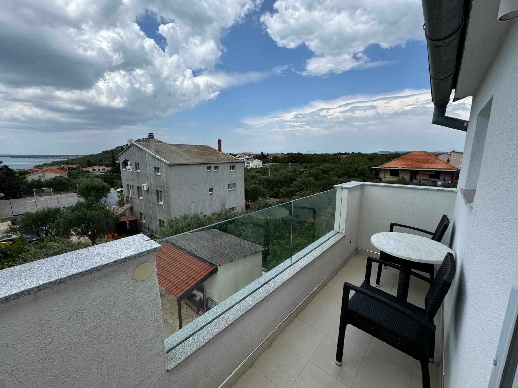 פאקוסטאן Penhaus Apartman Angelus Drage מראה חיצוני תמונה